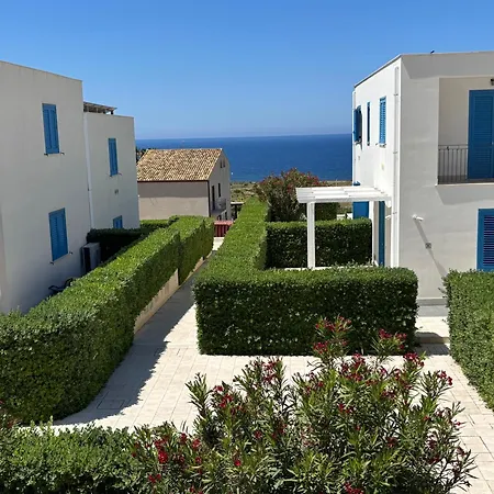 CALA AZZURRA MACARI Bed&Breakfast&Holidays House-2